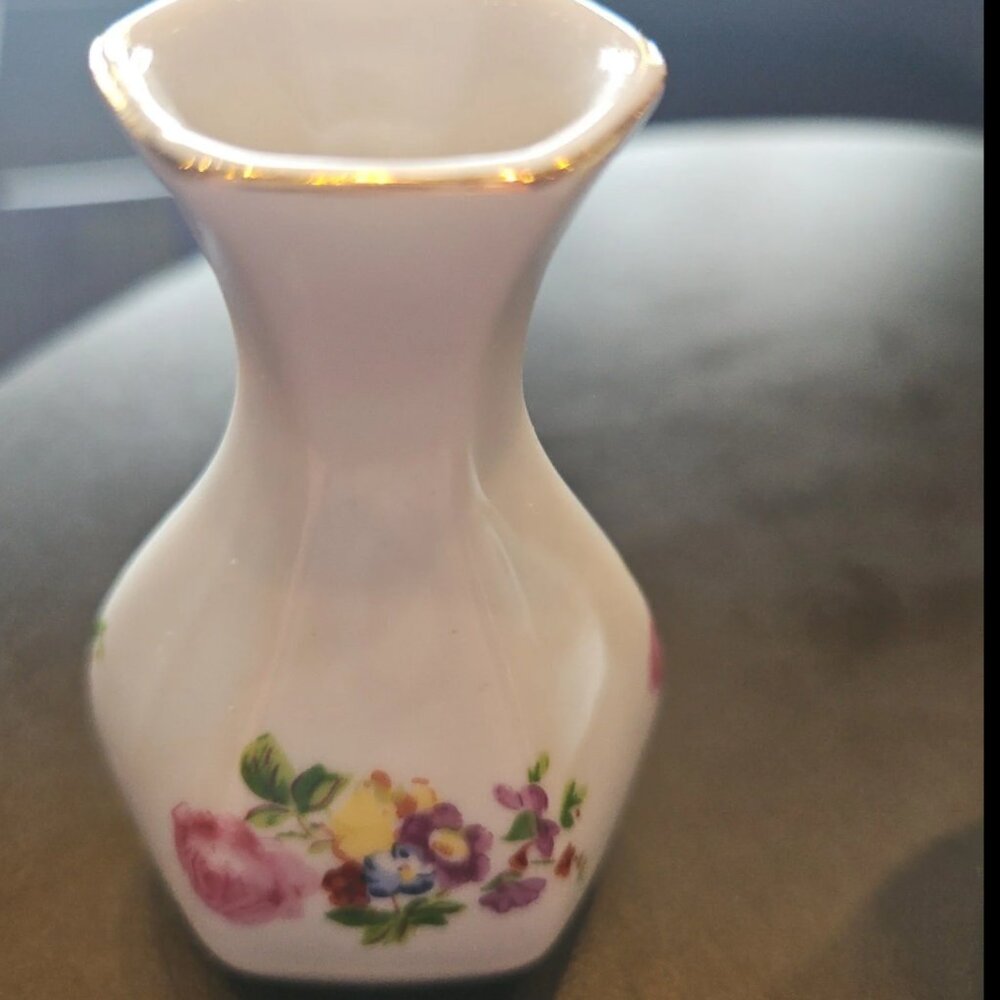 Brazilian Porcelain Decorative Miniature Schmidt Vase
